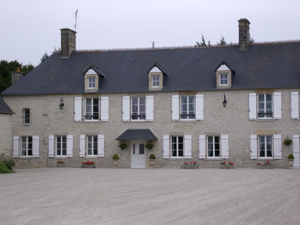 Turqueville Au Refuge Des Allies מראה חיצוני תמונה